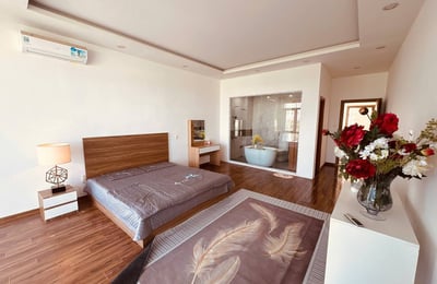 Miete eines geräumigen 4-stöckigen Hauses, Stadtteil Hoa Xuan, Da Nang, Vietnam